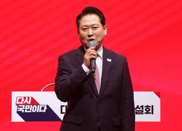 국민의힘 장동혁 당대표 후보가 8일 대구 북구 엑스코에서 열린 국민의힘 제6차 전당대회 대구·경북 합동연설회에서 정견 발표를 하고 있다. 연합뉴스