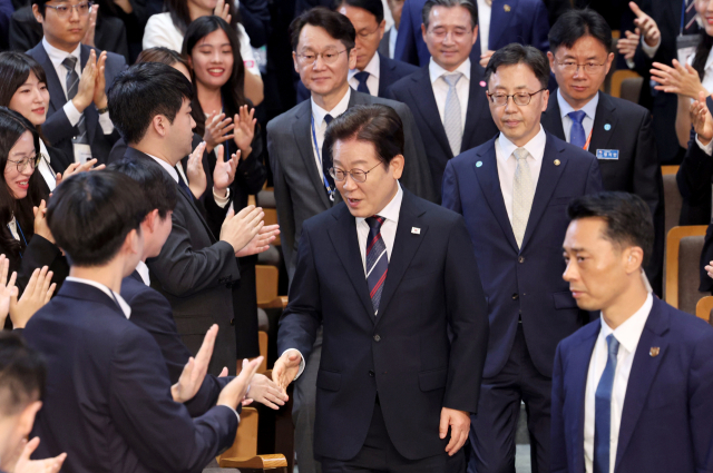 이재명 대통령이 14일 70기 5급 신임관리자과정 교육생에게 