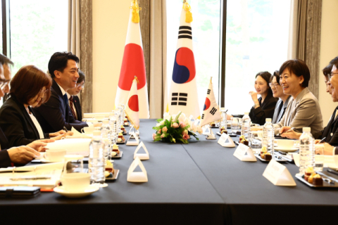 농업협력 재개 신호탄…농식품부 장관, 中·日과 잇단 양자면담(종합)
