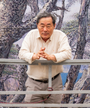 '소나무 화가' 김상원, 국내 유채화 중 최대작 '아파트 2층 높이' 소나무 그림 완성 목전