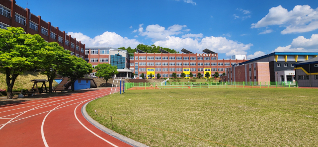 영주 동산여자중학교 전경. 동산여중 제공