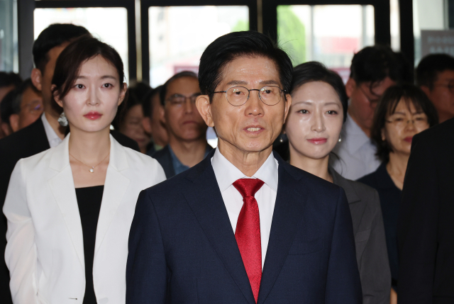 국민의힘 김문수 당 대표 후보가 15일 서울 여의도 중앙당사에서 광복 80주년 기념행사를 열고 기념사를 하고 있다. 연합뉴스