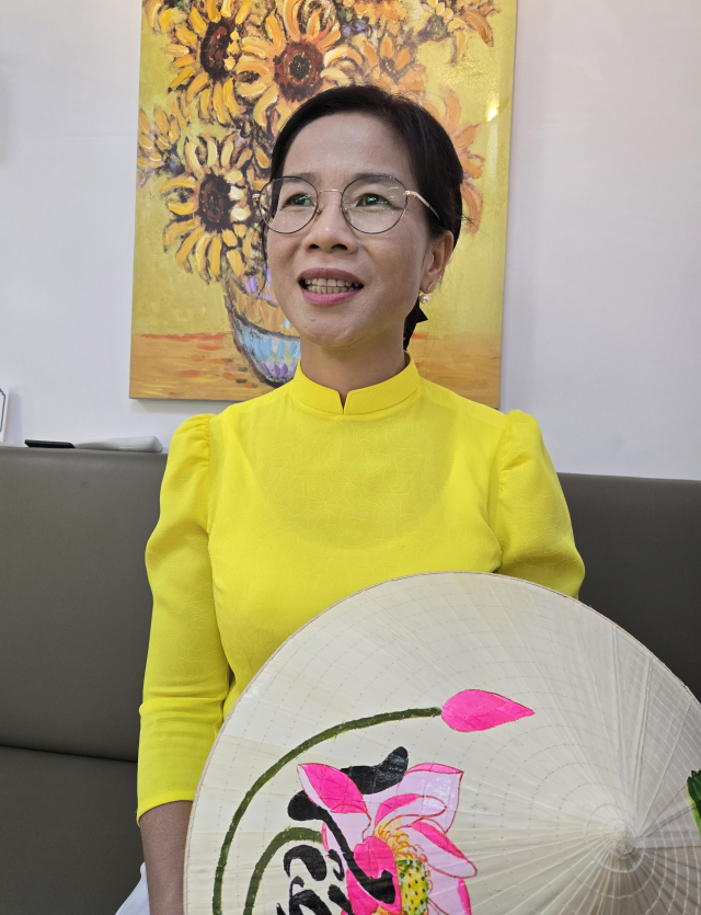 도 옥 루이엔 교수. 마경대 기자