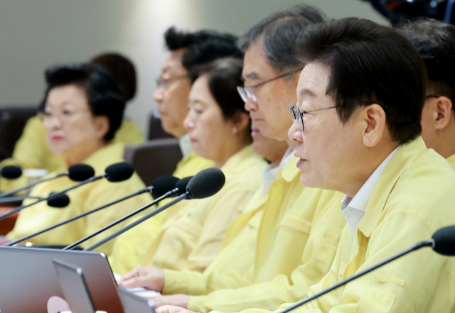 이재명 대통령이 18일 서울 용산 대통령실 청사에서 열린 을지 국무회의에서 발언하고 있다. 연합뉴스