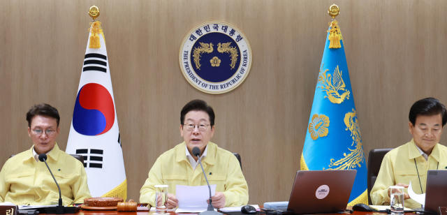 이재명 대통령이 18일 서울 용산 대통령실 청사에서 열린 을지 국무회의에서 발언하고 있다. 연합뉴스