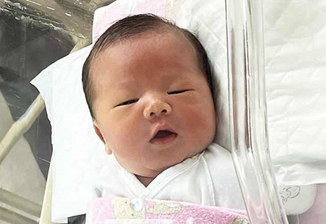 윤효진 산모 아기