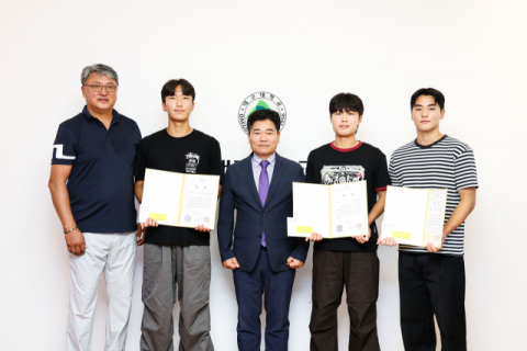 대구대 축구부 학생, 응급조치로 환경미화원 생명 구해