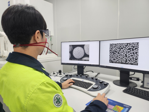 포스코퓨처엠, 양극재 포트폴리오 구축…스탠다드 및 엔트리 전기차 시장까지 모두 섭렵