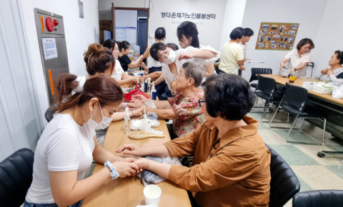 영진 학생들이 전한 따뜻한 여름 선물, 뷰티 봉사로 이어지다