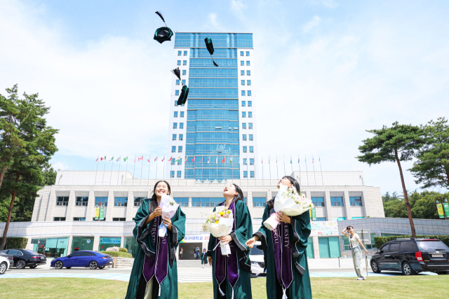 대구대는 22일 2024학년도 후기 학위수여식을 열었다. 대구대 제공