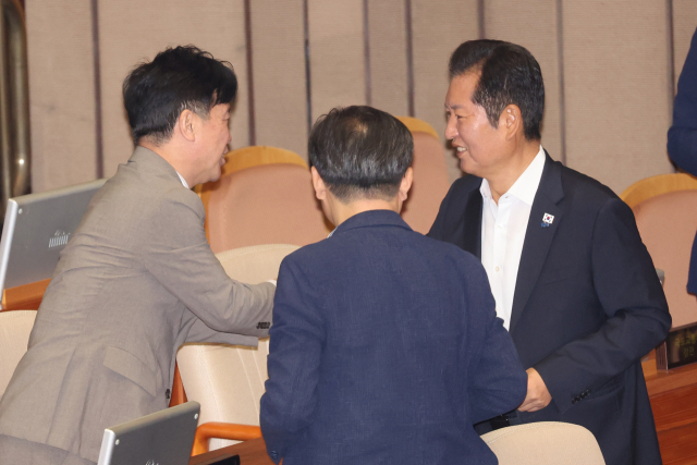 더불어민주당 정청래 대표가 24일 국회 본회의에서 