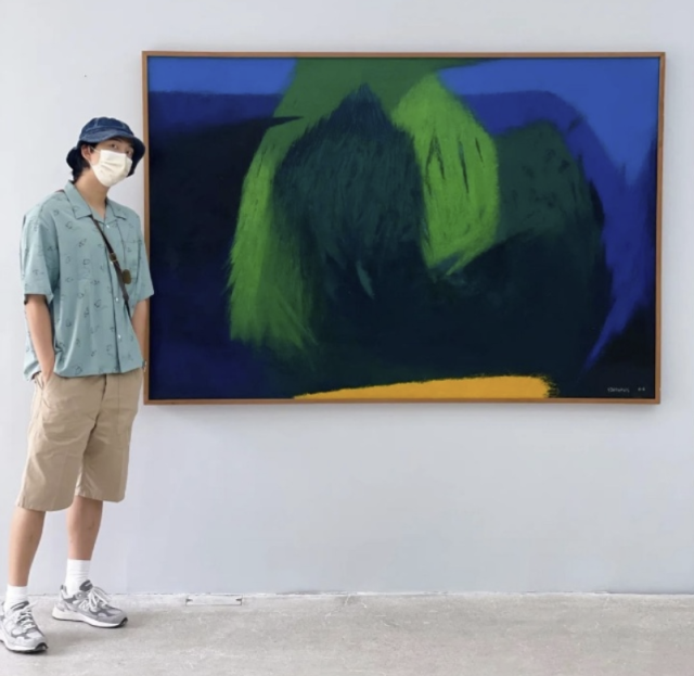 갤러리를 방문한 BTS RM. RM인스타그램