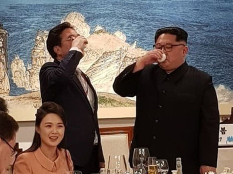 우원식, 김정은과 '술 원샷' 인연...우상호 