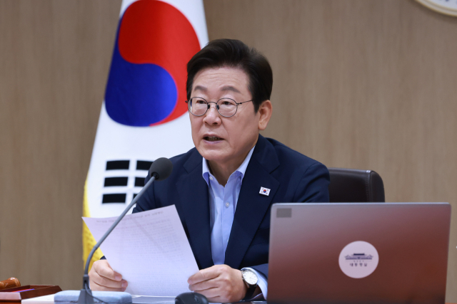이재명 대통령이 29일 서울 용산 대통령실 청사에서 열린 임시 국무회의에서 발언하고 있다. 연합뉴스