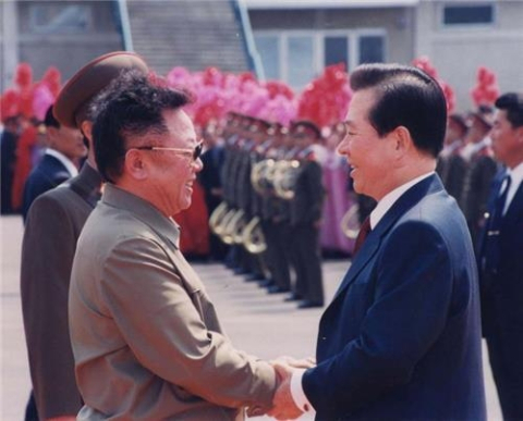中전승절 참석 박지원 