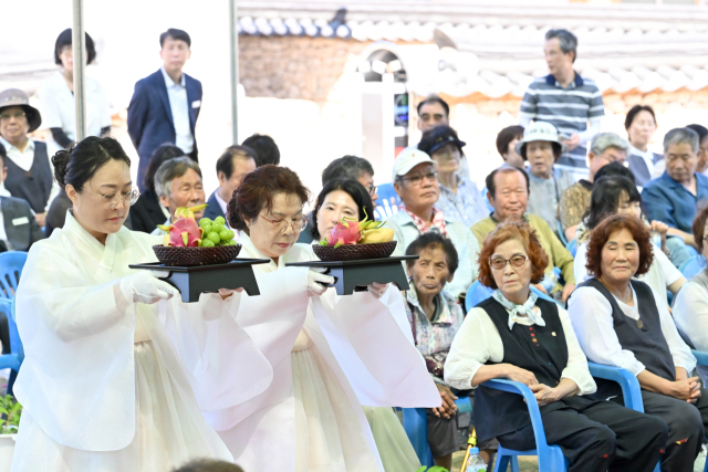 대한불교조계종 인각사는 일연 스님 736주기 다례재를 봉행했다. 군위군 제공