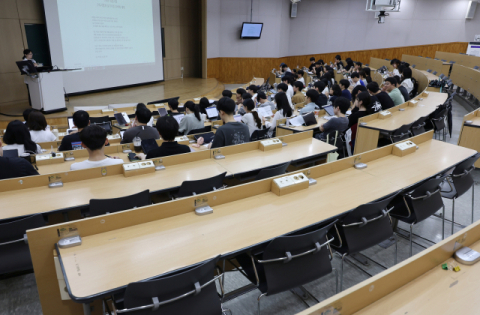 '상위권 의대로 점프' 작년 의대 중도이탈자 2배 ↑…대구경북 269.2％↑ 최대