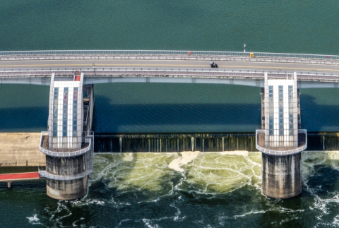 악화되는 낙동강 중·상류 녹조 수치…보 개방 효과도 물음표