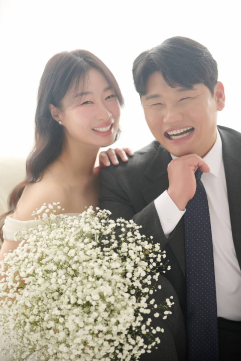 [화촉] 윤대열 경북도민일보 부국장(문경 담당) 장녀 소미양 13일 결혼