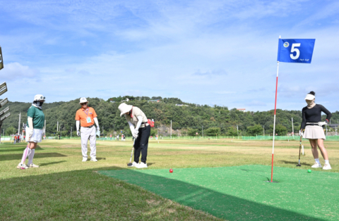 군위에서 대구시민 파크골프 축제 열려