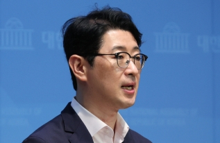 주진우, 유괴 시도 20대 남성들 풀어준 김형석 판사 향해 