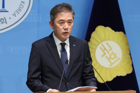 '당내 성비위 여파 사퇴' 황현선 전 조국혁신당 사무총장, 인재영입 부위원장에 임명