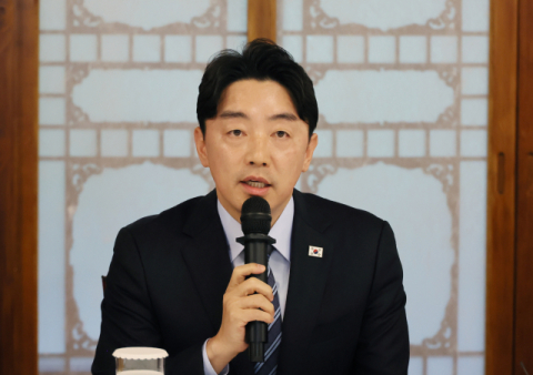 300여명 美 이민 당국에 체포…대통령실 