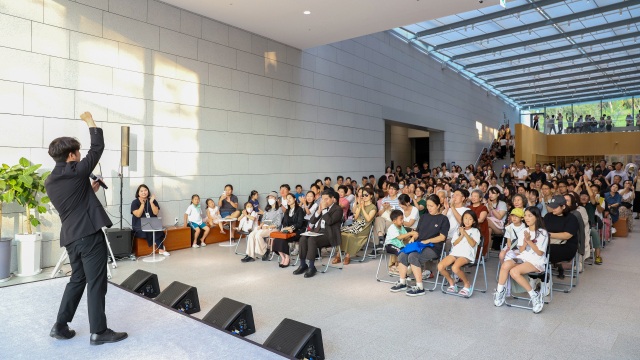 대구간송미술관 축제 중 DIMF 뮤지컬스타의 특별공연이 대구간송미술관 중앙홀에서 진행되고 있다. 대구간송미술관 제공