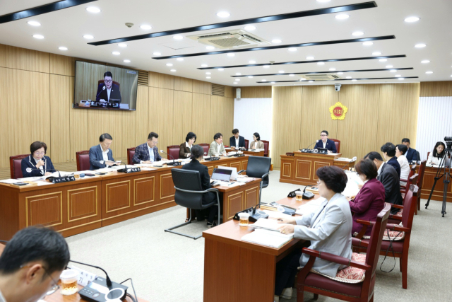 대구시의회 예산결산특별위원회가 2025년 대구시 제3회 추가경정예산안에 대한 심사를 진행하고 있다. 대구시의회 제공
