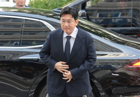 경찰, '1천900억 부당이득 혐의' 방시혁 3차 소환