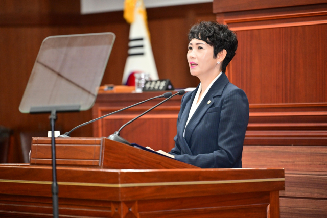 우지연 김천시의원이 5분 자유발언을 하고 있다. 김천시의회 제공