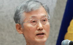 조희대 자퇴 압박 vs 이재명 탄핵 맞불…여야 강대강 대치