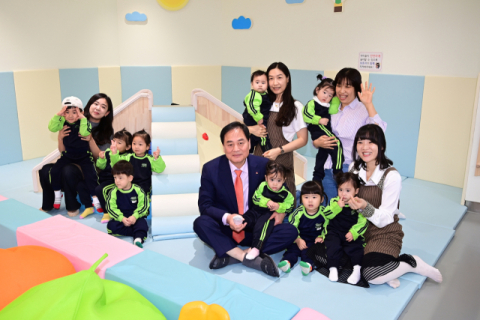 '아이 낳고 키우기 좋은 도시' 김천, 출산·양육 전 주기 지원 확대