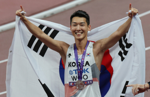 '세계선수권 銀' 우상혁 