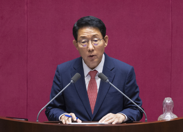 국민의힘 김상훈 의원이 17일 국회 본회의에서 경제에 관한 대정부 질문을 하고 있다. 연합뉴스