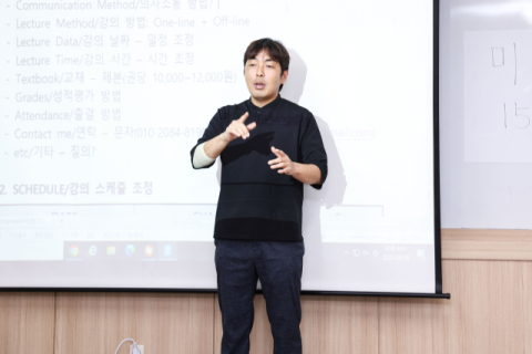 대구대 1호 농인 박사, 강단에서 '미국 수어' 가르친다