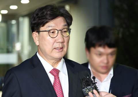 김건희특검, 권성동 의원 소환…구속 후 첫 조사