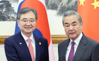 시진핑, APEC 올까?…李정부 첫 韓-中 외교장관 회담 