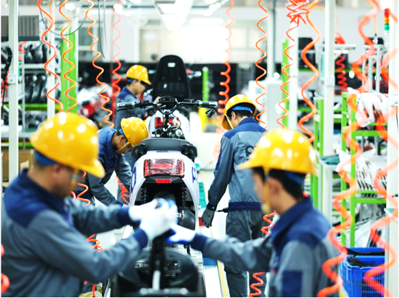 캄보디아 현지 베리워즈 전기 이륜차 생산공장. 베리워즈 제공