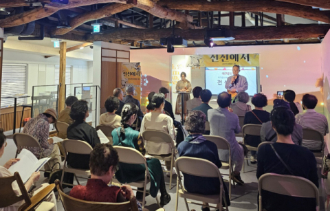 하모니카·포크·시극으로 풀어내는 전선문화…'2025 전선에서'