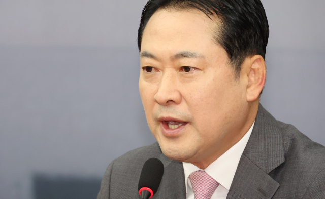 李 '女가 女 미워하는건 이해' 발언에…장동혁 