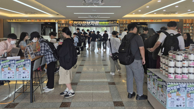 경일대 학술정보원은 2025학년도 전자 정보자료 박람회를 열었다. 경일대 제공