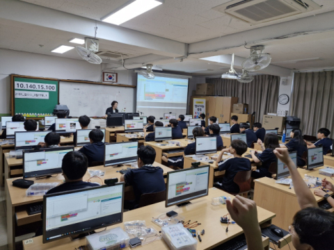 대구 서구청, 찾아가는 중등 코딩교실 개시… 디지털 인재 양성 앞장서