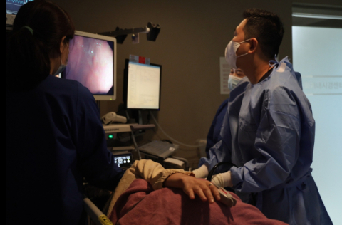 잦은 음주가 불러일으킨 내장 출혈 환자…빠른 내시경 시술로 목숨 건져