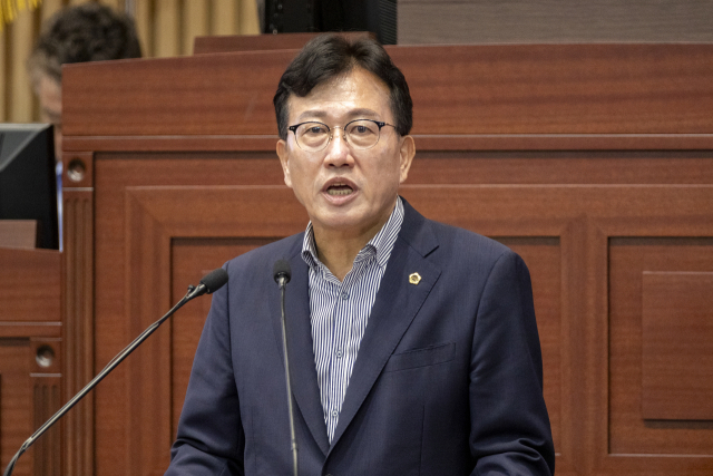 이철식 경북도의원. 경북도의회 제공