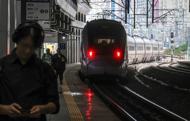 KTX·SRT 통합 추진…내년 3월부터 교차 운행한다