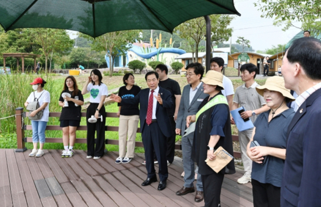 성낙인 창녕군수가 가족사랑 체험행사