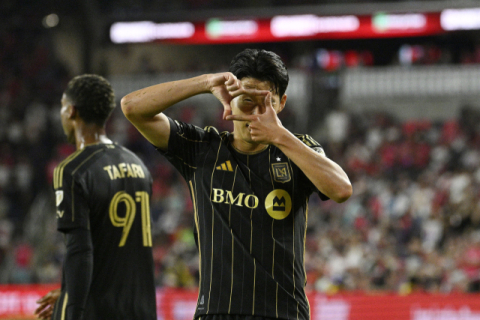 LAFC 손흥민, 2골 폭발로 MLS서 팀 승리 이끌어 