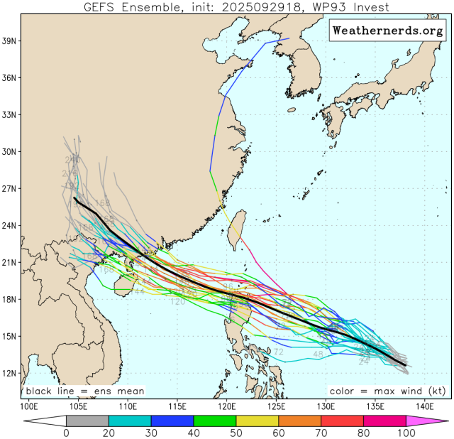 다중앙상블(GEFS) 모델 93W 열대요란(21호 태풍 마트모 발달 가능성) 예상경로