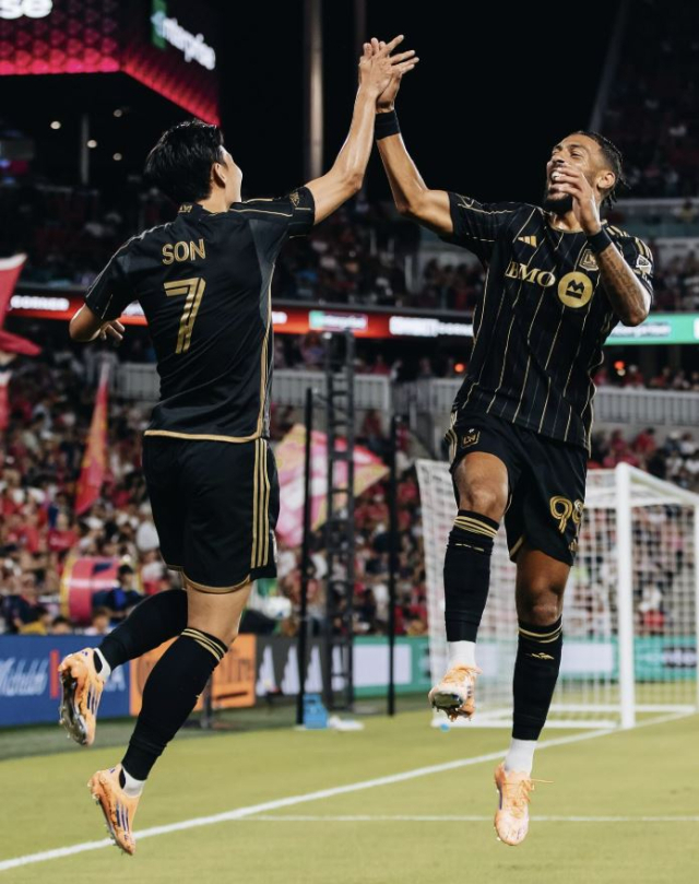 LAFC의 손흥민, 드니 부앙가 듀오. LAFC SNS 제공